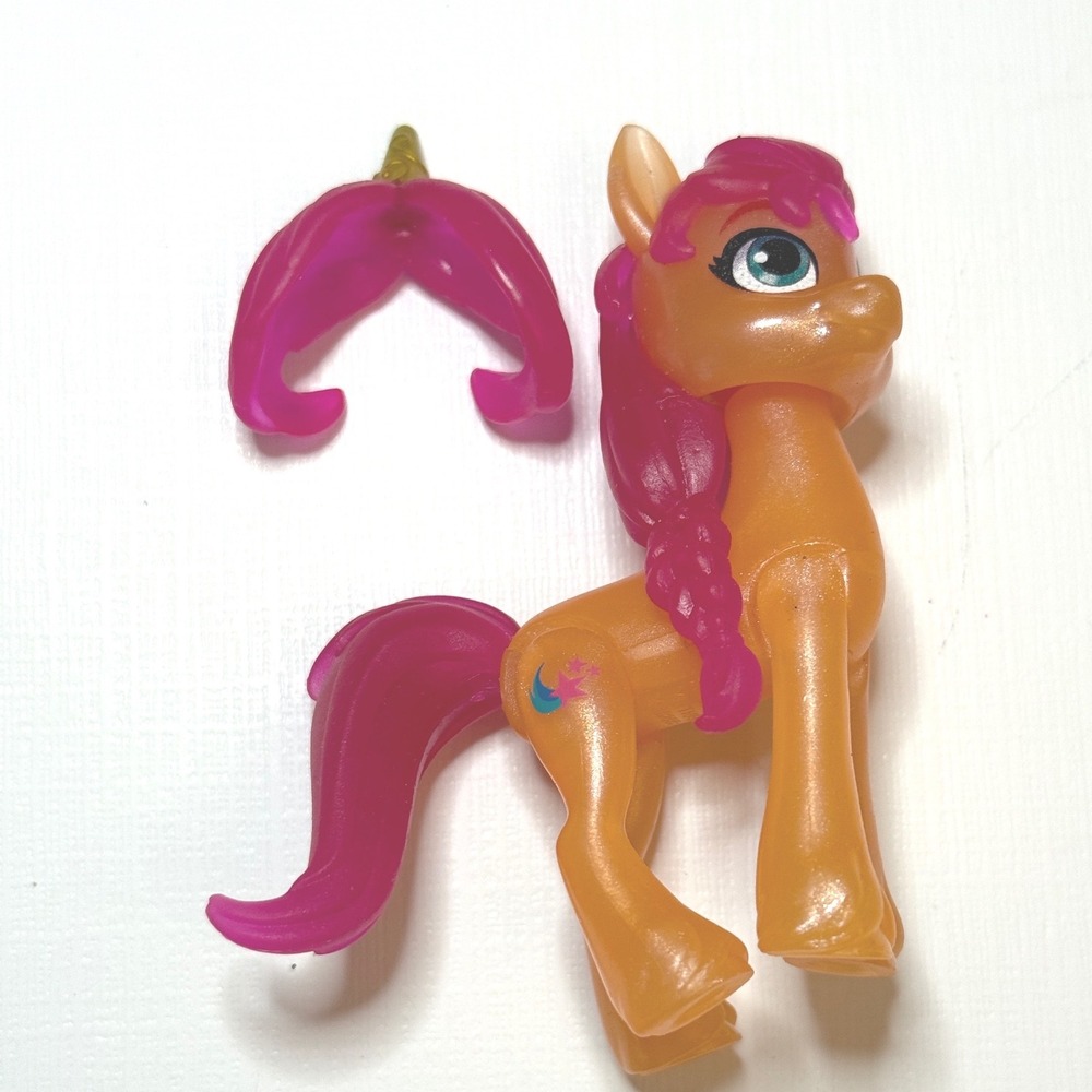 My Little Pony G5 Sunny Starscout Figure w Unicorn Horn Mane Piece Hasbro 3"
